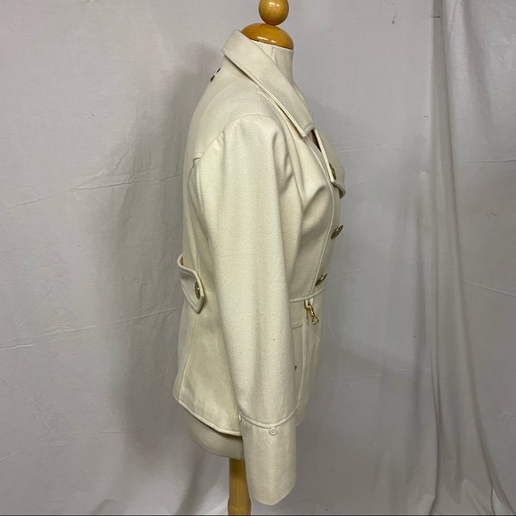 Beyonce Dereon Wool Pea Coat. - Picture 6 of 16